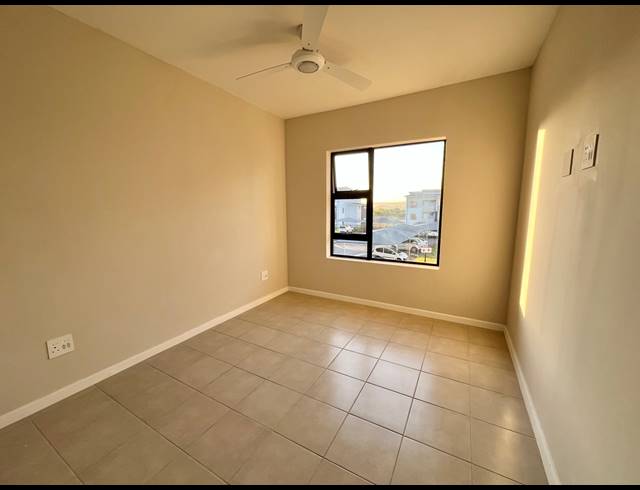 1 BEDROOM APARTMENT TO LET IN BALLITO CENTRAL